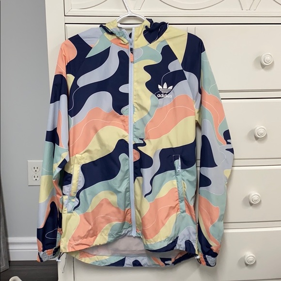 ADIADS WINDBREAKER - Picture 2 of 3